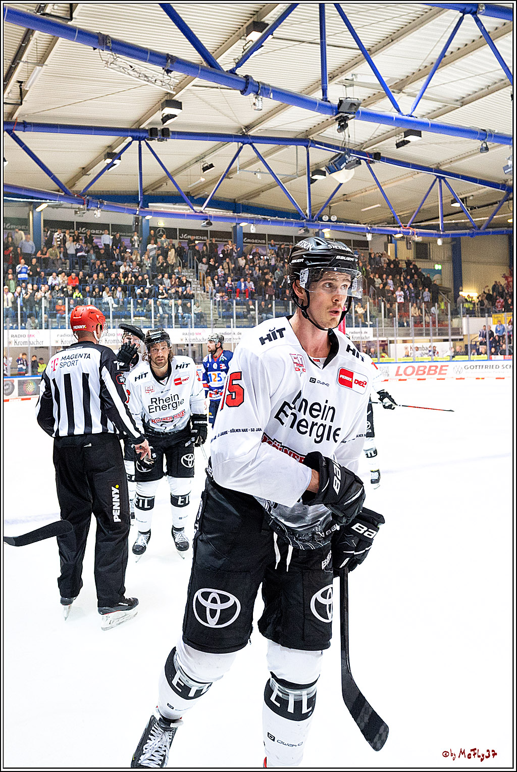 PENNY DEL;  Iserlohn Roosters - Kölner Haie; Iserlohn, 06.10.2022